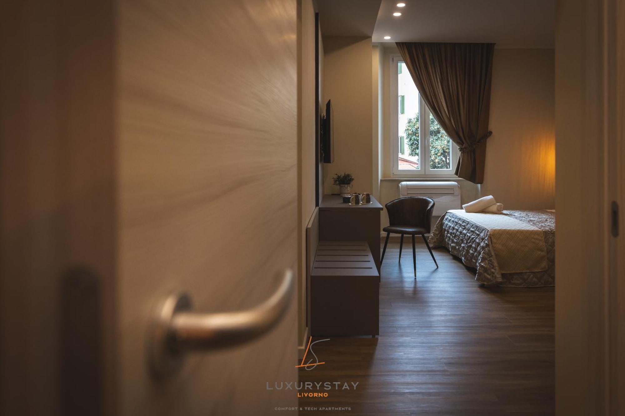 Livornoluxurystay Exteriör bild