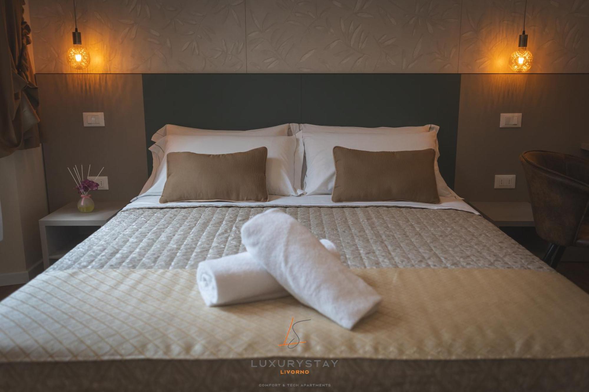 Livornoluxurystay Exteriör bild