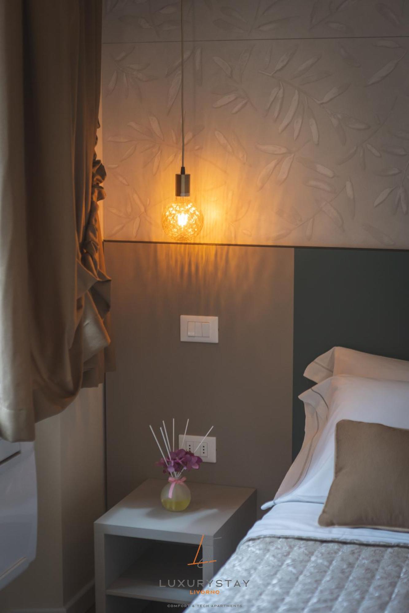 Livornoluxurystay Exteriör bild