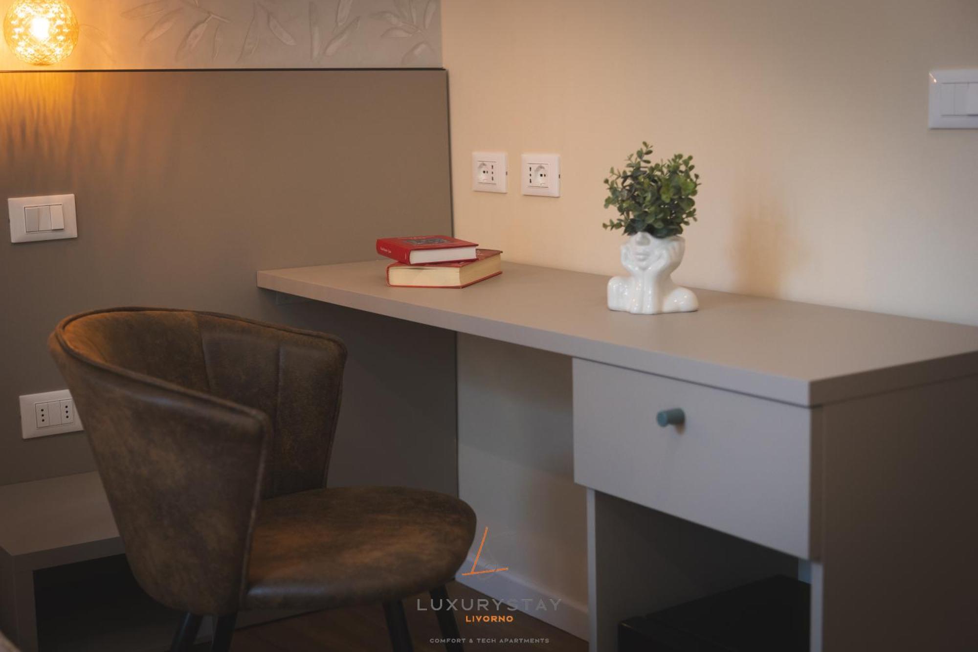 Livornoluxurystay Exteriör bild