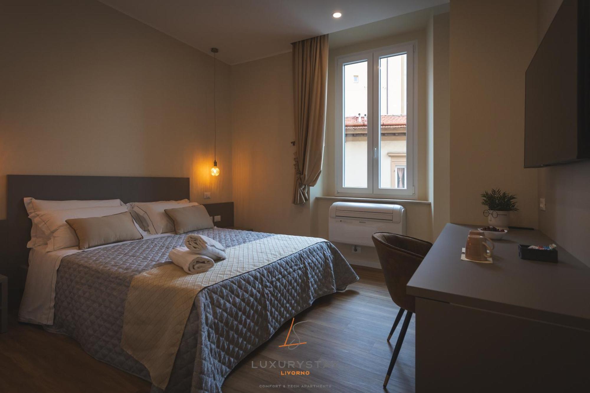 Livornoluxurystay Exteriör bild